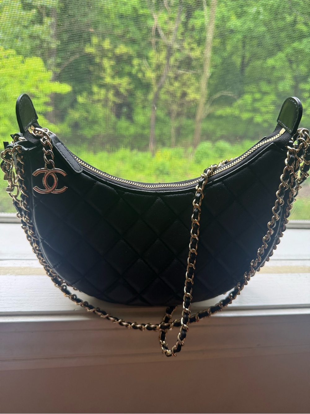 Like new real leather bag